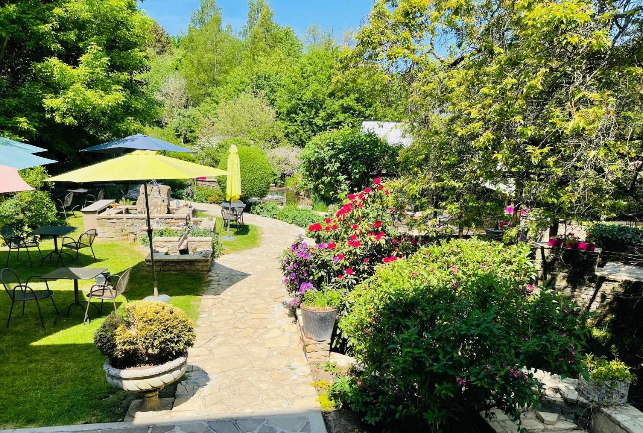Hostellerie Sainte-Cecile Exterior photo